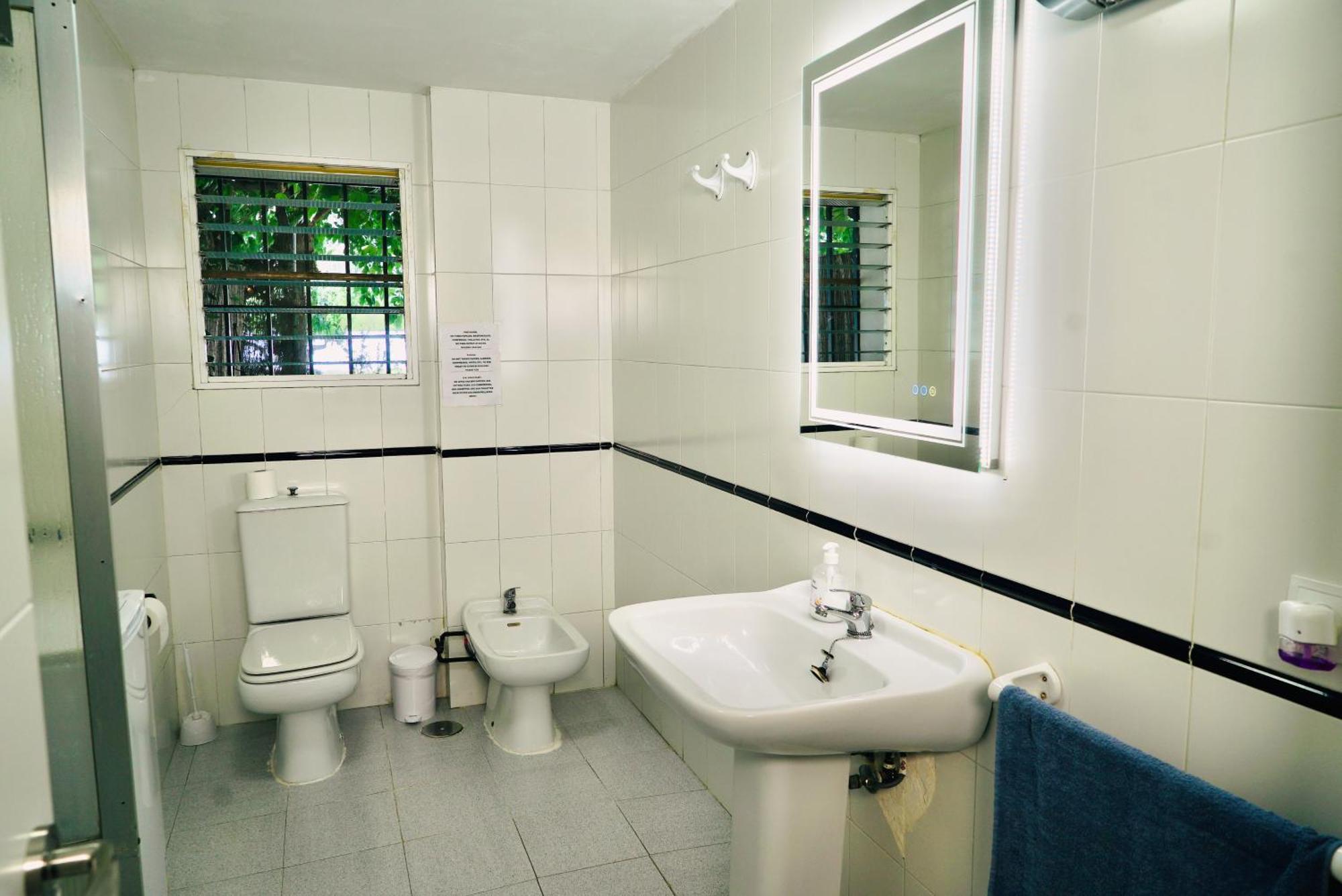 Estudio Adosado Con Jardin Y Parking Privado Alicante Buitenkant foto